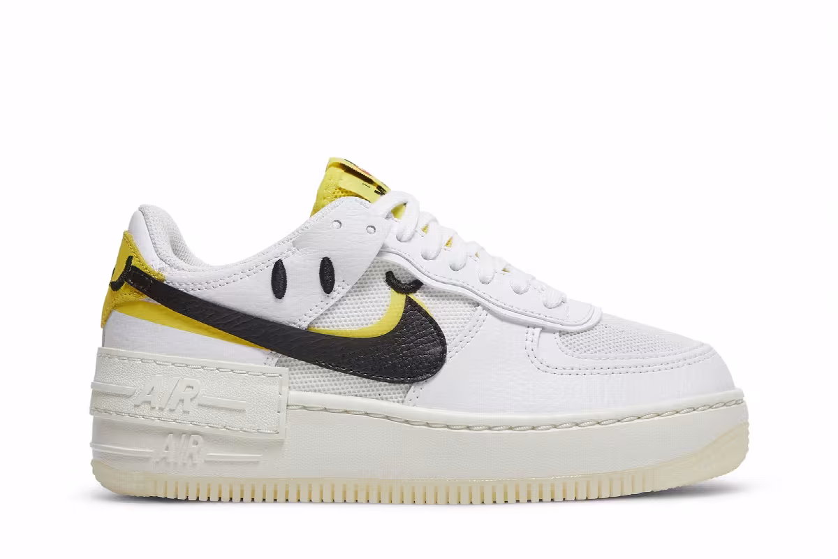 Nike Women's Air Force 1 Shadow Go The Extra Smile, view 2
