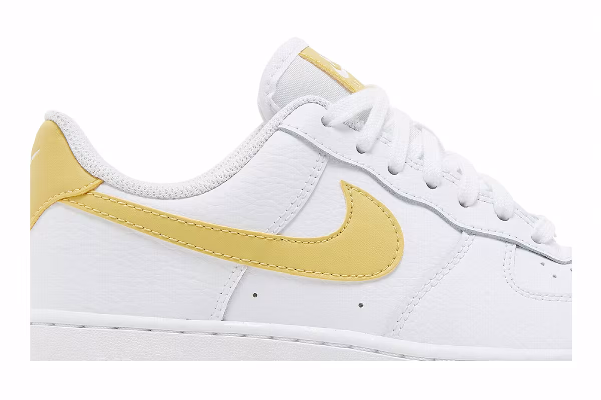 Nike Women's Air Force 1 Saturn Gold, view 3