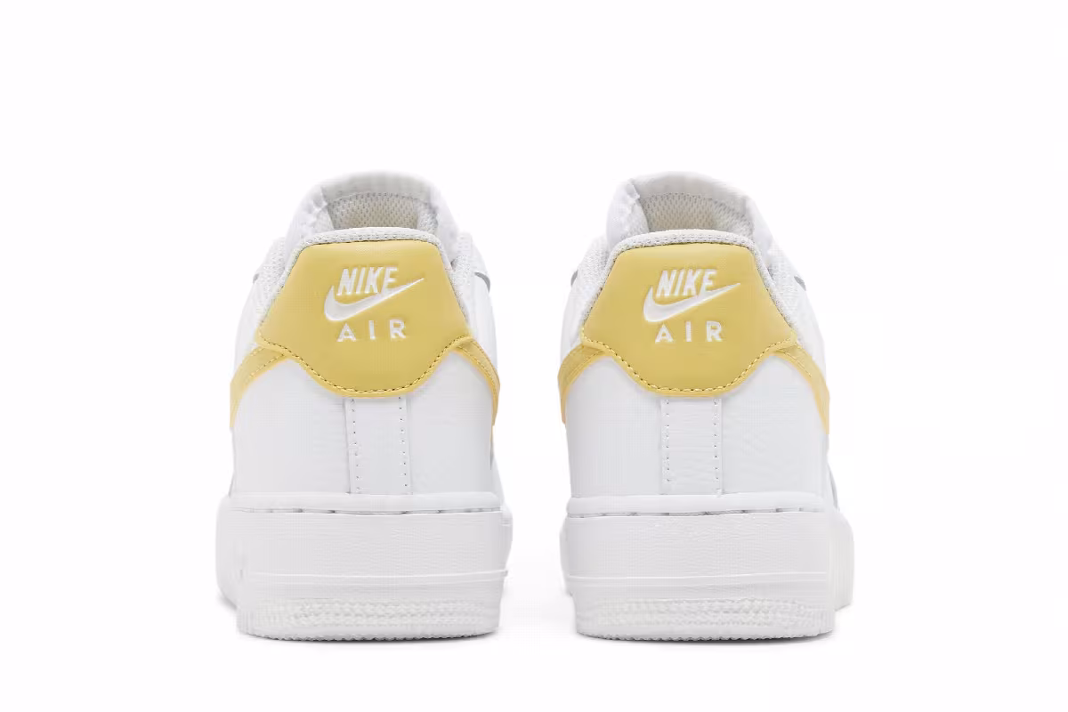 Nike Women's Air Force 1 Saturn Gold, view 7