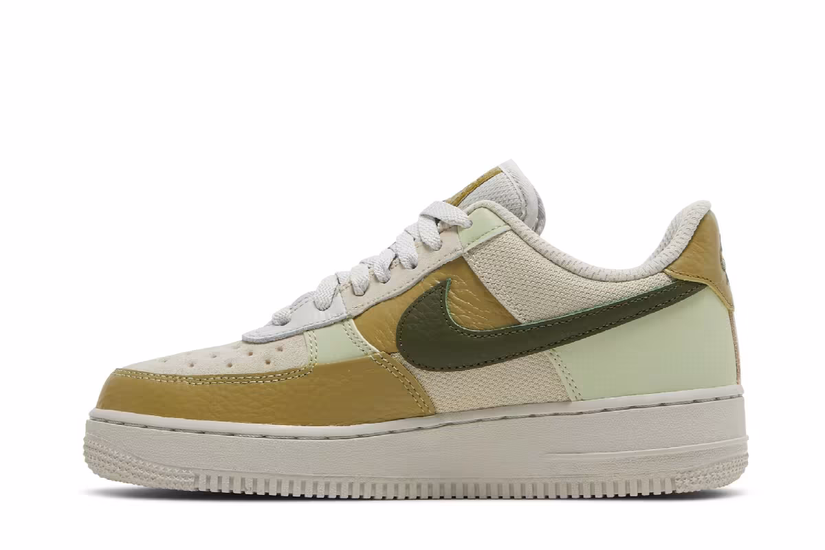 Nike Women's Air Force 1 Rough Green, view 4