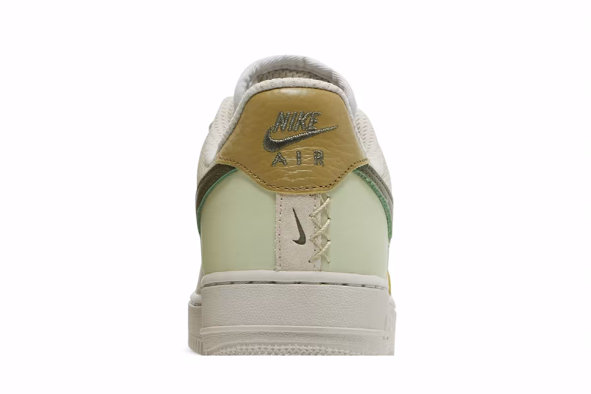 Nike Women's Air Force 1 Rough Green, view 8