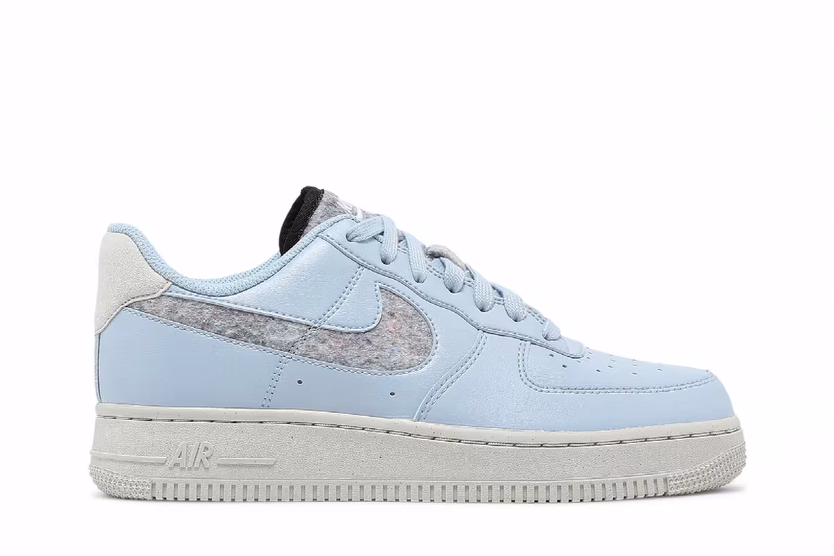 Nike Women's Air Force 1 Recycled Wool Pack - Light Armory Blue, view 2