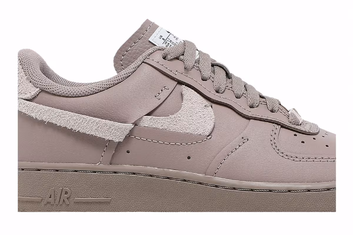 Nike Women's Air Force 1 LXX Malt, view 3