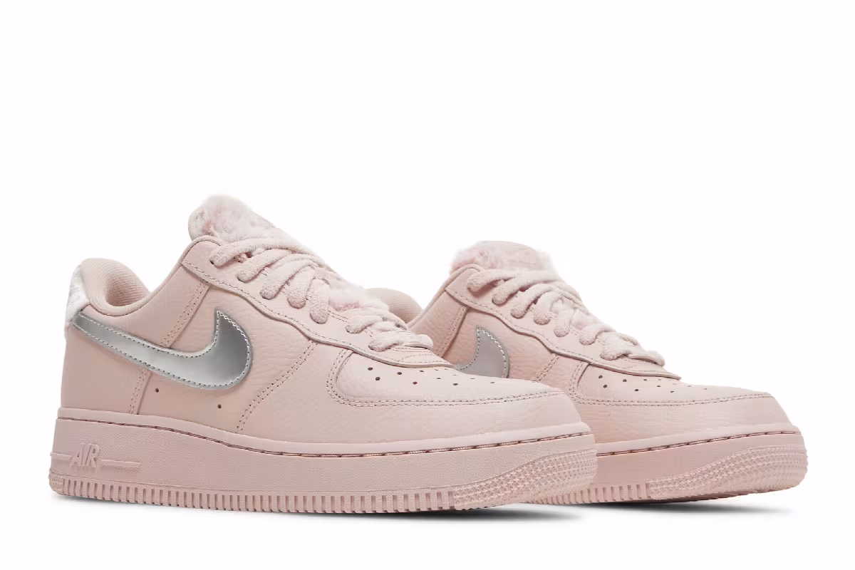 Nike Women's Air Force 1 Faux Sherpa Fur, view 9
