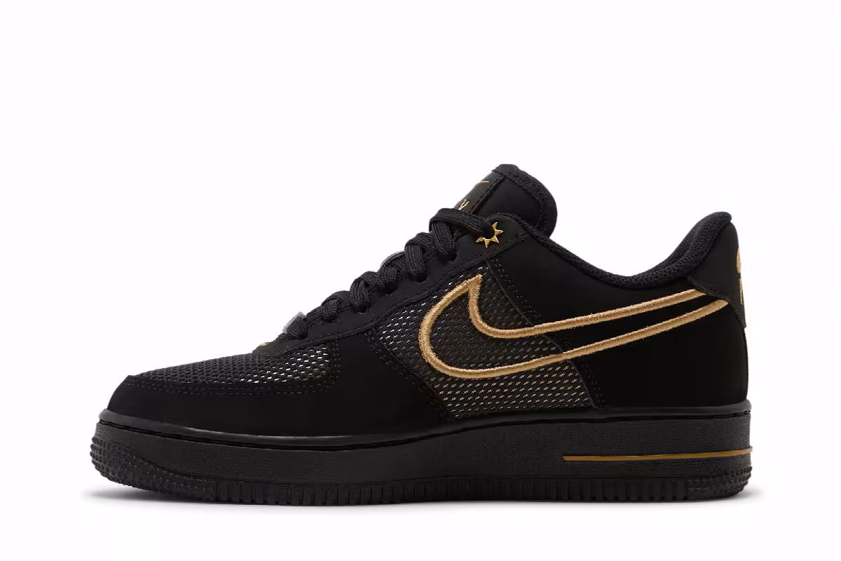 Nike Women's Air Force 1 Low Legendary, view 4