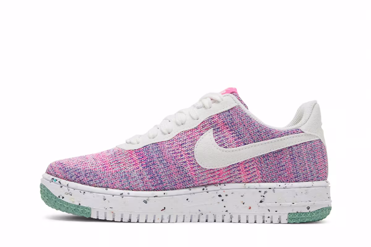 Nike Women's Air Force 1 Crater Flyknit Fuchsia Glow, view 4