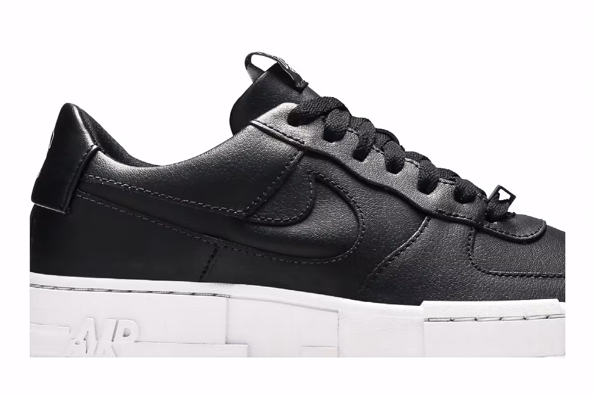 Nike Women's Air Force 1 Pixel Black, view 3
