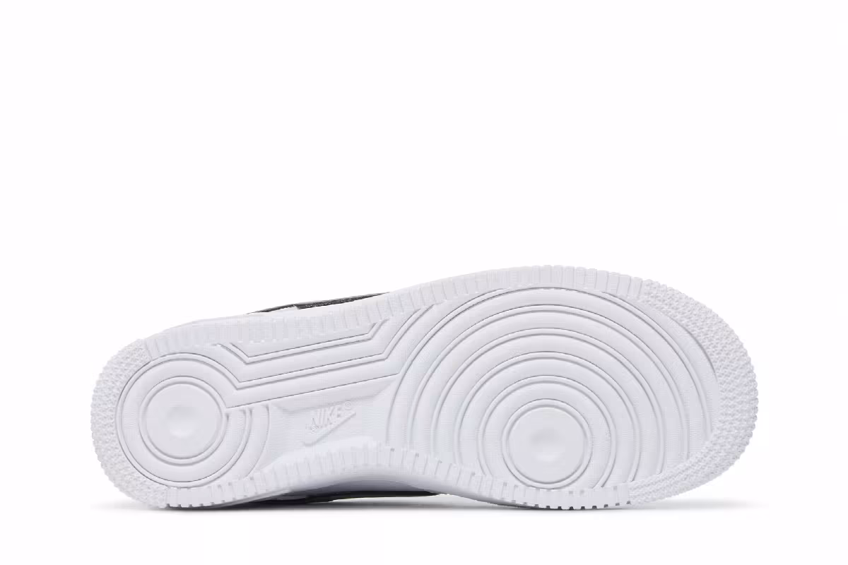 Nike Women's Air Force 1 White Metallic Silver, view 5