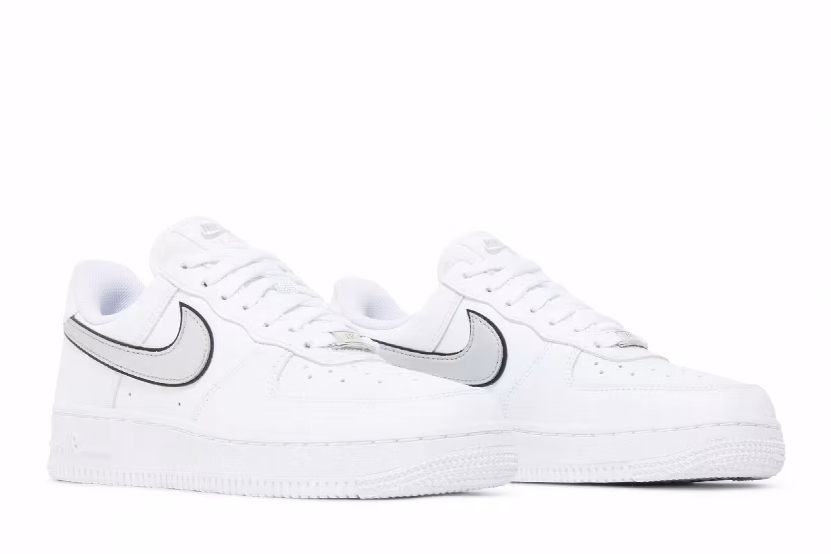 Nike Women's Air Force 1 White Metallic Silver, view 9