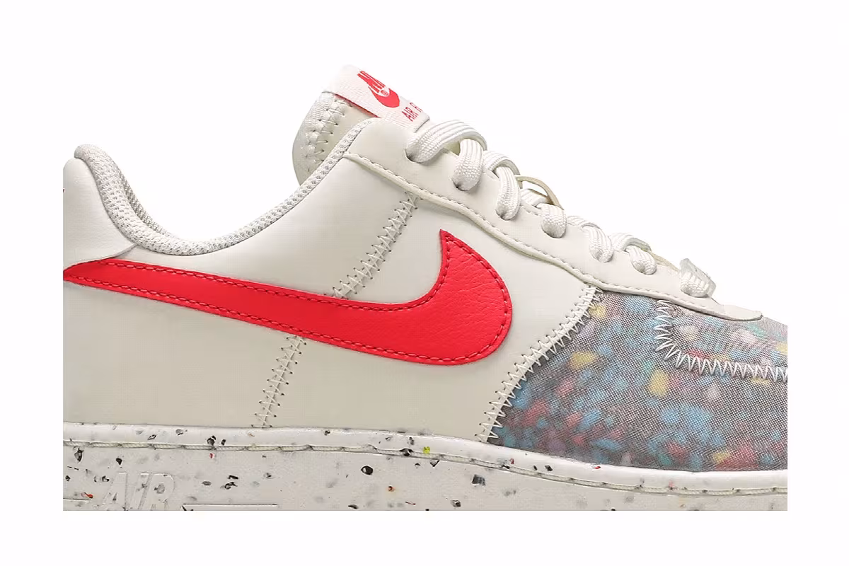 Nike Women's Air Force 1 Crater Siren Red, view 3