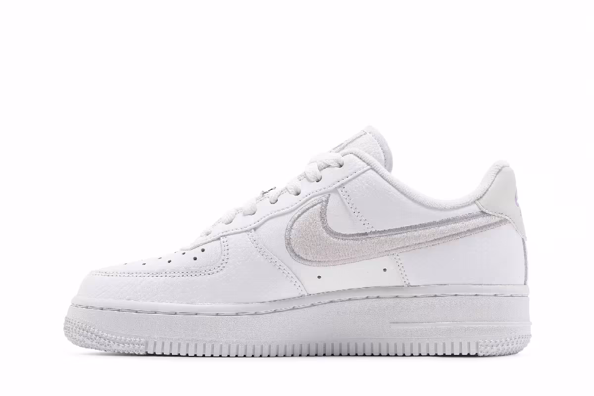 Nike Women's Air Force 1 Chenille Swoosh - White Lilac, view 4