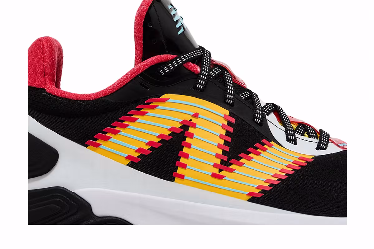 New Balance Two WXY V5 Black Blast Red, view 3