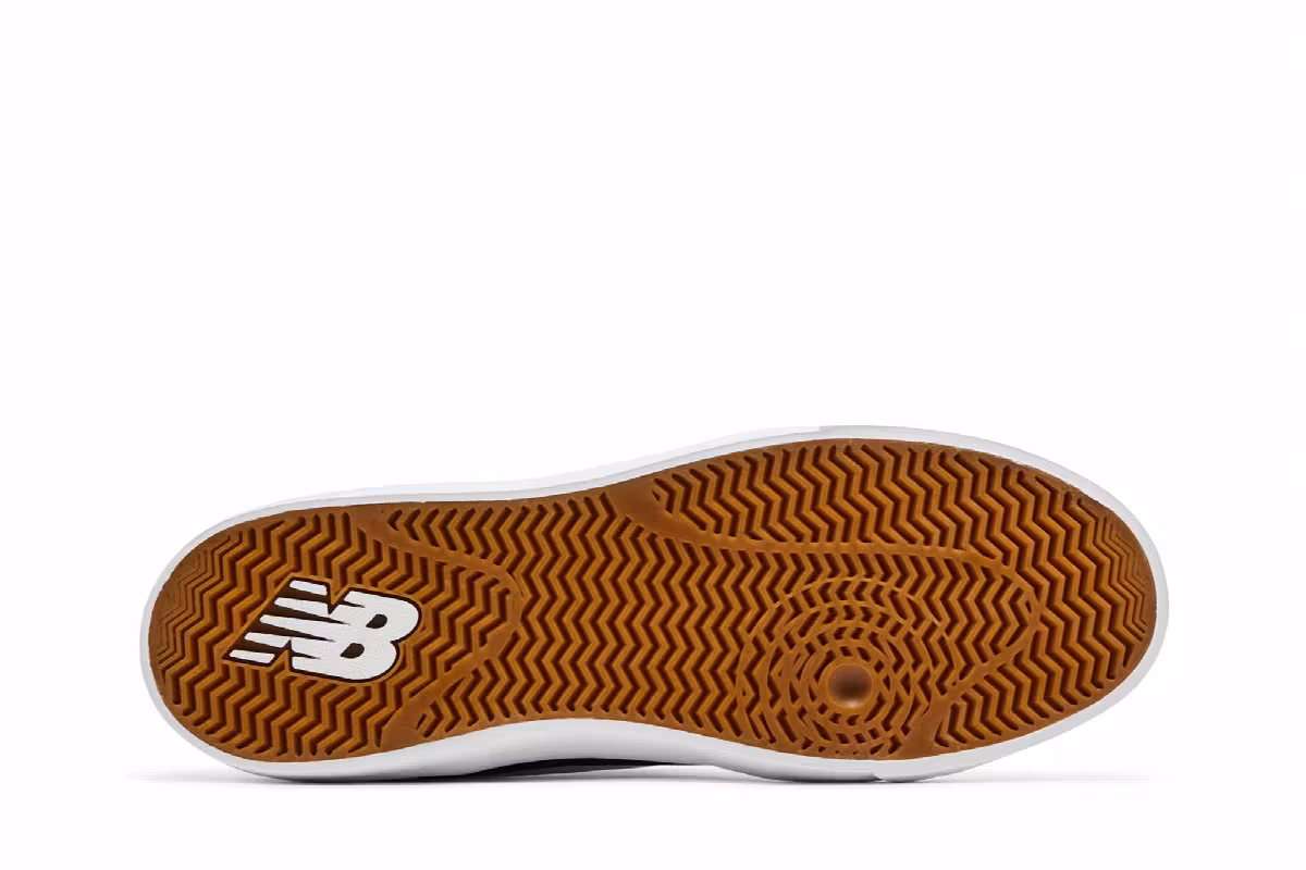 Franky Villani x New Balance Numeric 417 Low White Black, view 5