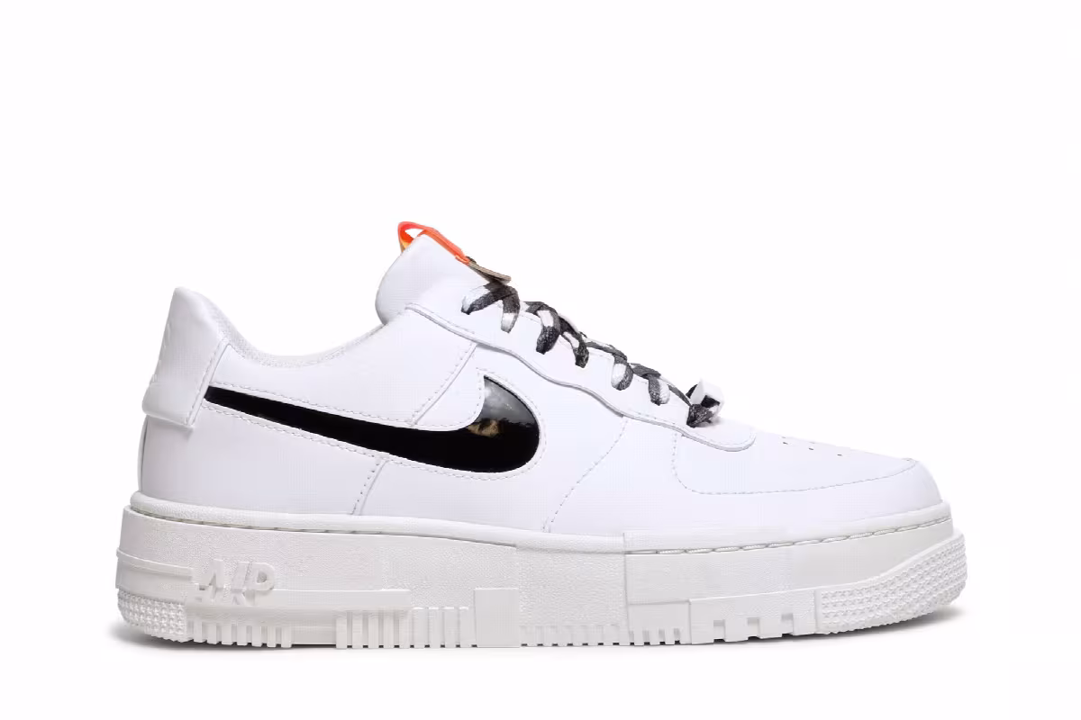 Nike Women's Air Force 1 Pixel Fresh, view 2