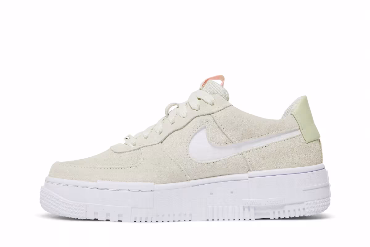 Nike Women's Air Force 1 Pixel Olive Aura, view 4