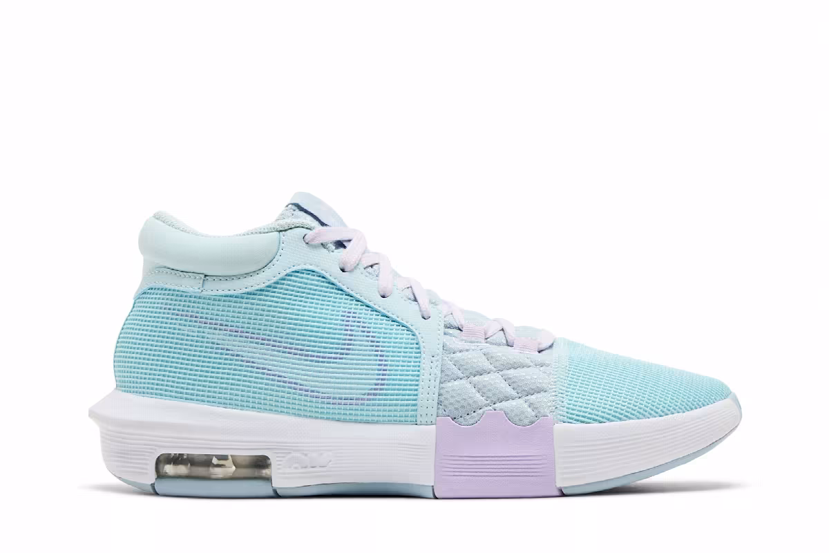 Nike LeBron Witness 8 Easter, view 2