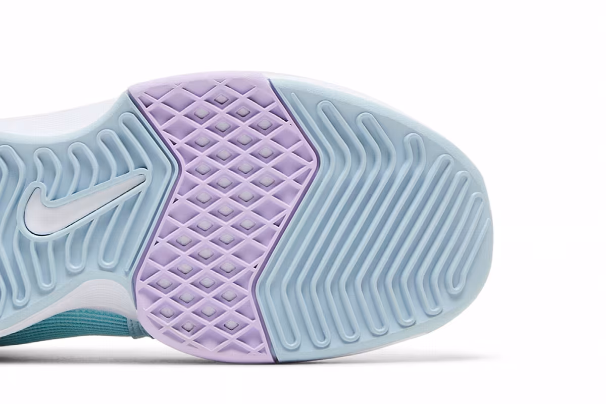 Nike LeBron Witness 8 Easter, view 6