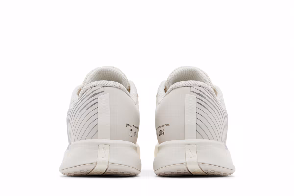 Women's NikeCourt Air Zoom Vapor Pro 2 Premium HC Gold Flair Pack, view 7