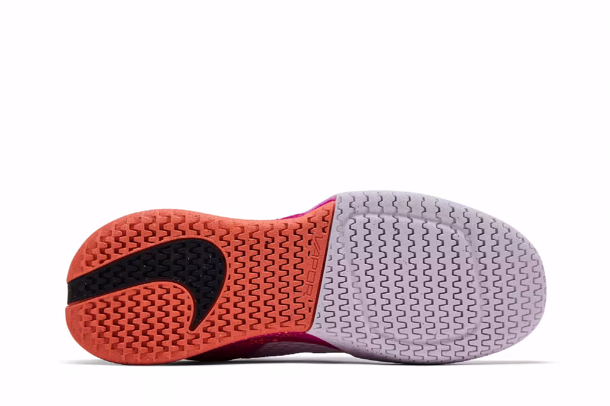Women's NikeCourt Air Zoom Vapor Pro 2 Premium HC NYC Tournament Pack, view 5