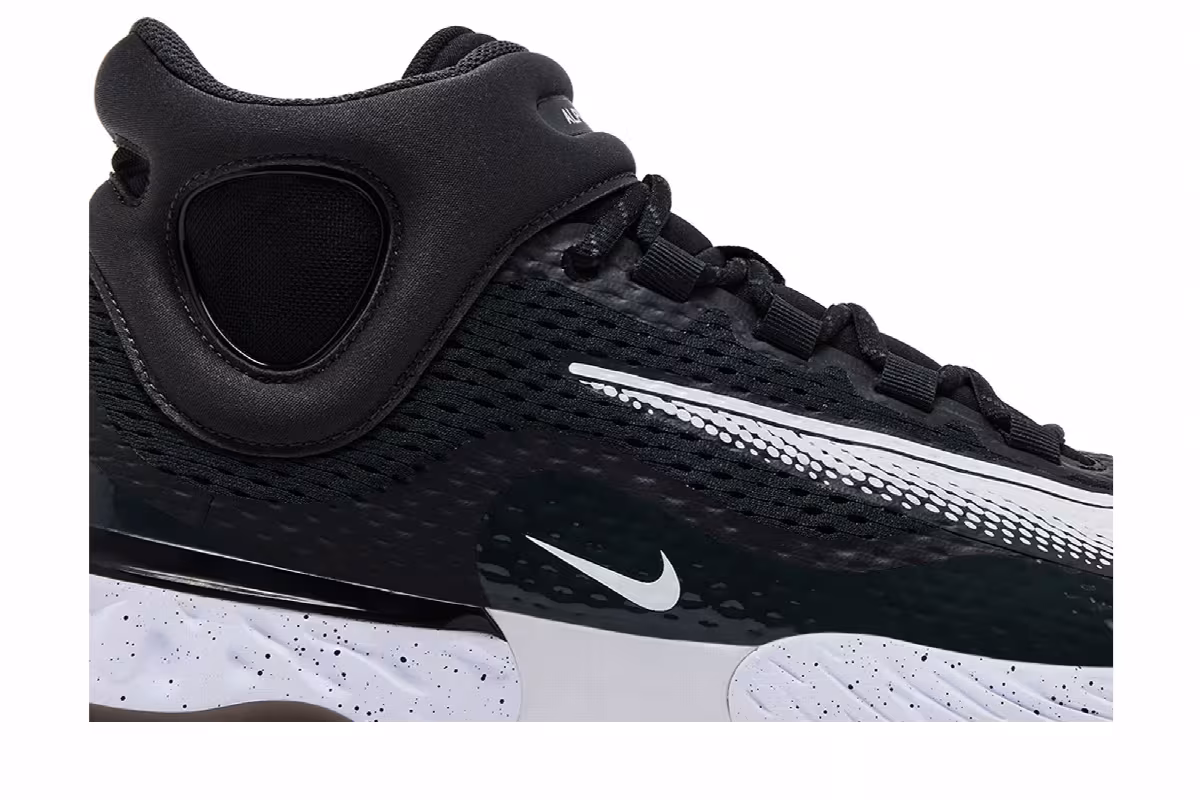Nike Alpha Huarache Elite 4 Mid Black Dark Smoke Grey, view 3