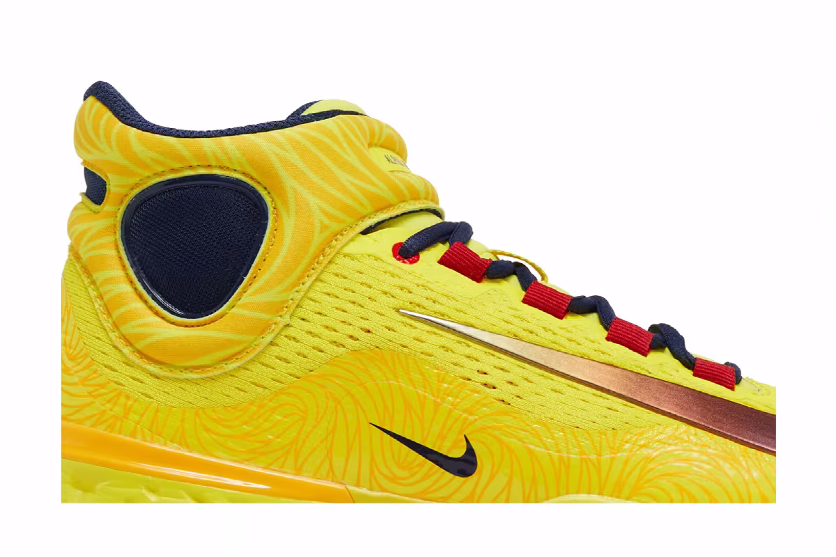 Nike Alpha Huarache Elite 4 Mid Ronald Acu√±a Jr., view 3