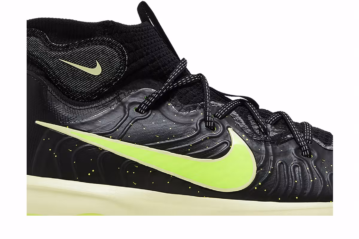 Nike Alpha Huarache NXT MCS 2024 All-Star, view 3