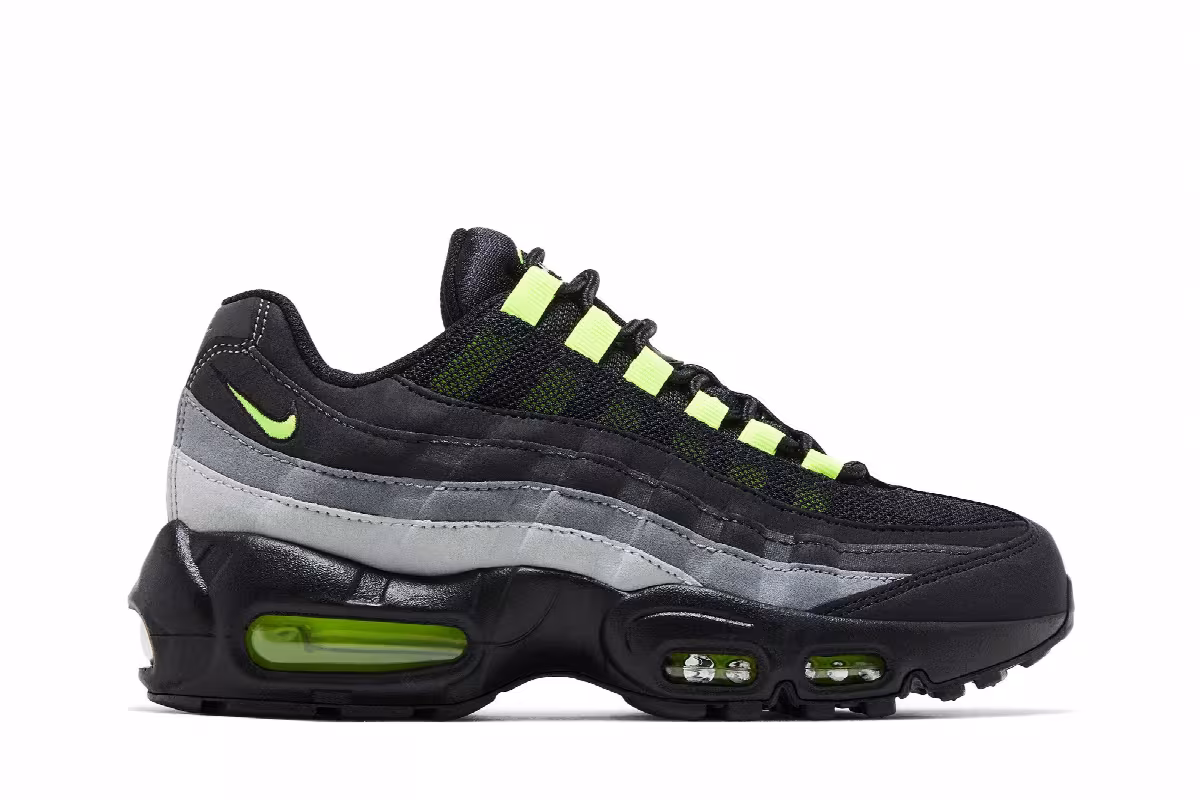 Nike Air Max 95 GS Black Volt 2024, view 2
