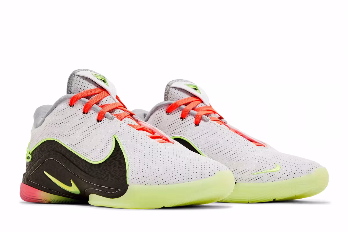 Nike LeBron 22 Crown Jewel, view 9