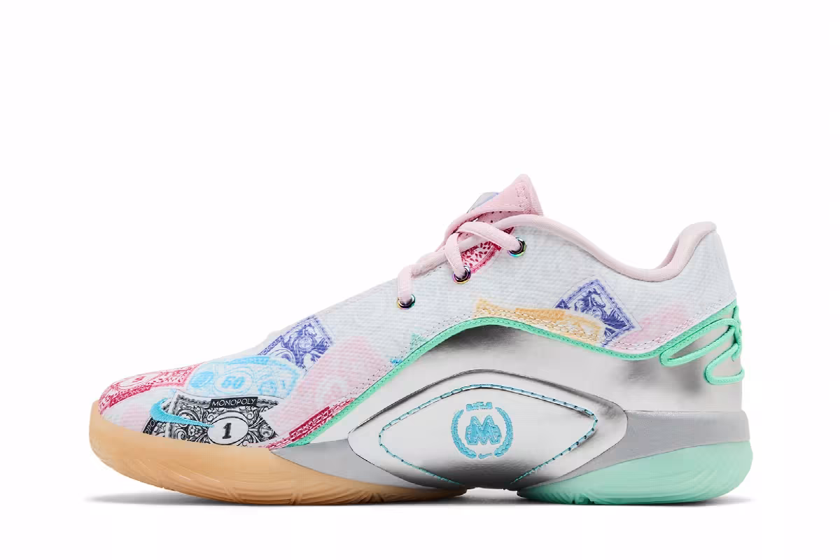 Monopoly x Nike LeBron 22 QS GS Currency, view 4