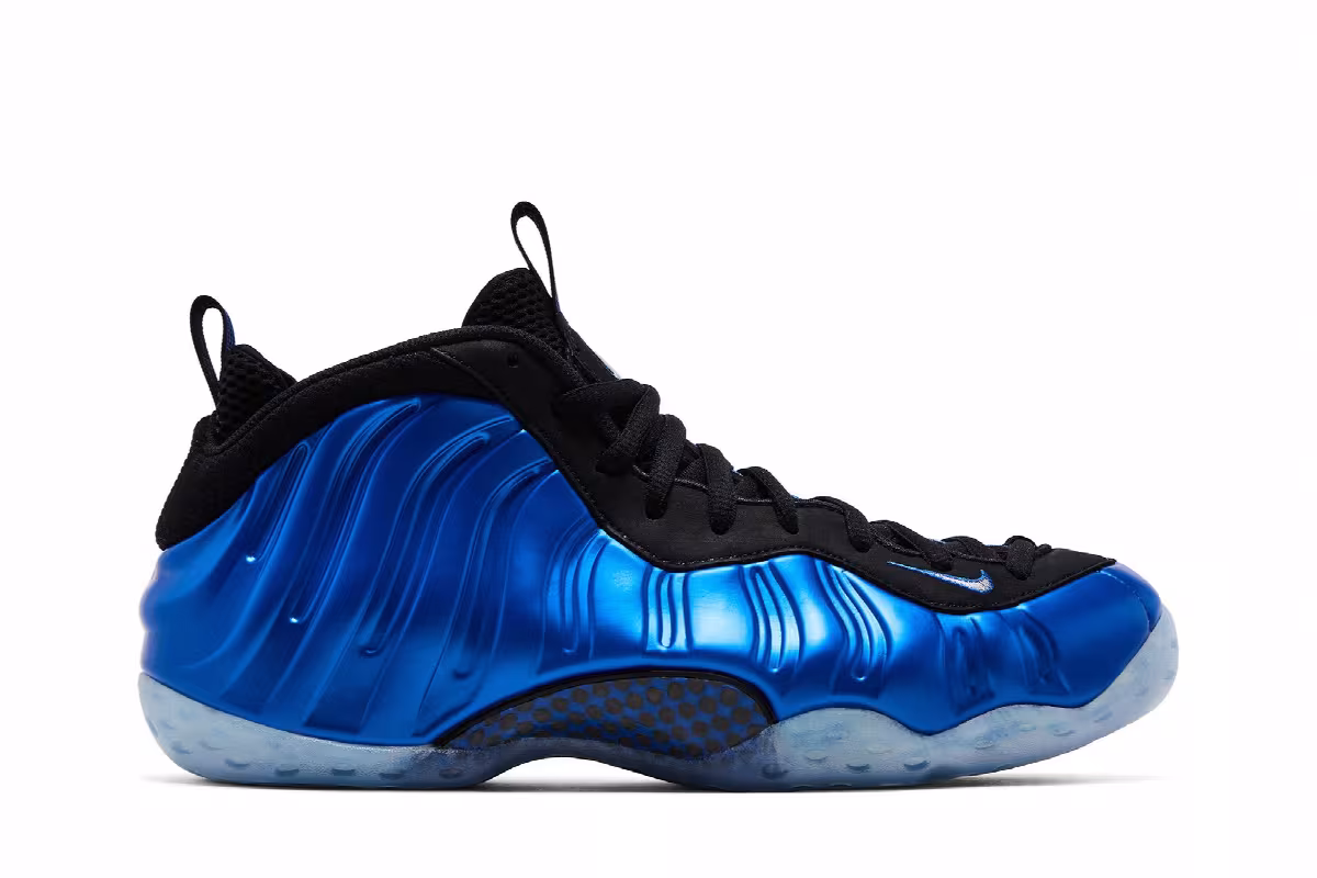 Nike Air Foamposite One Royal 2024, view 2