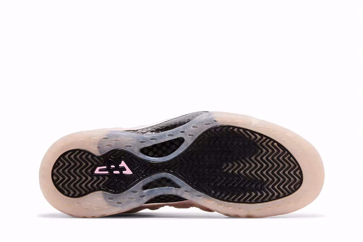 Nike Air Foamposite One DMV Cherry Blossom, view 5