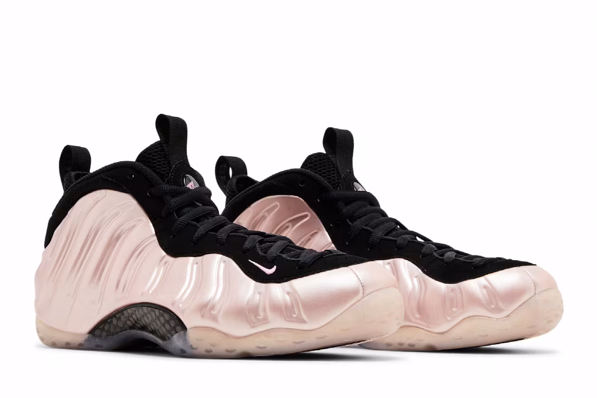 Nike Air Foamposite One DMV Cherry Blossom, view 9