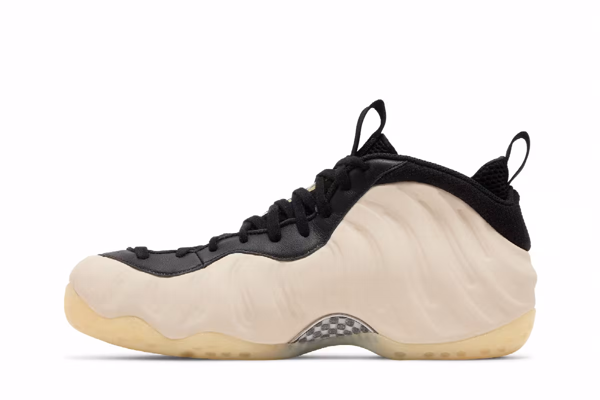 Nike Air Foamposite One Light Orewood Brown, view 4