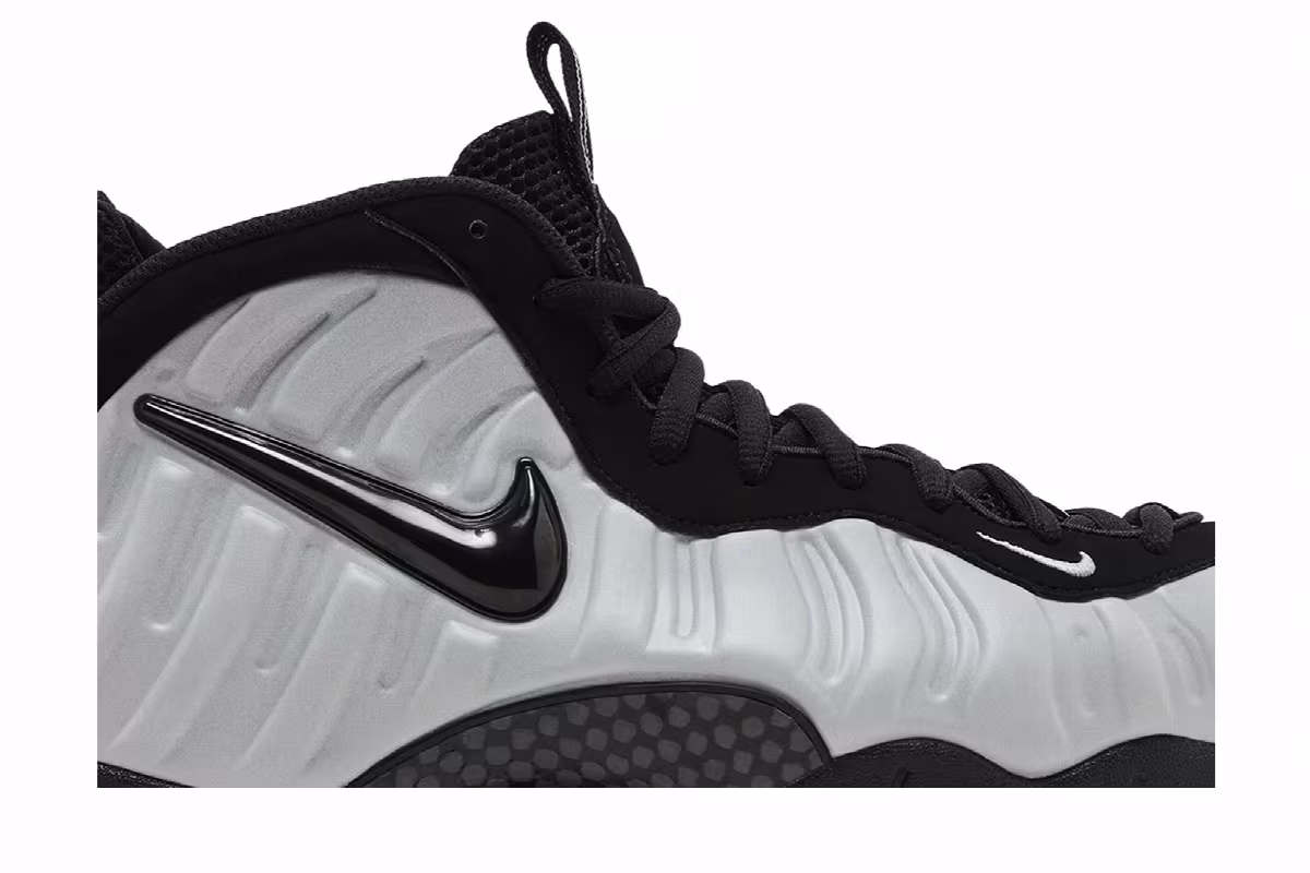 Nike Air Foamposite Pro Wolf Grey, view 3