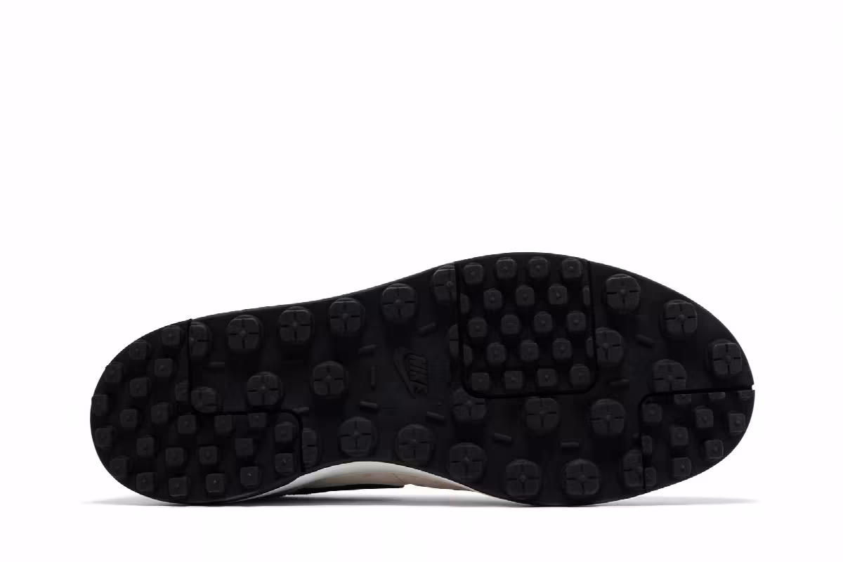 Nike C1TY Summit White Black, view 5