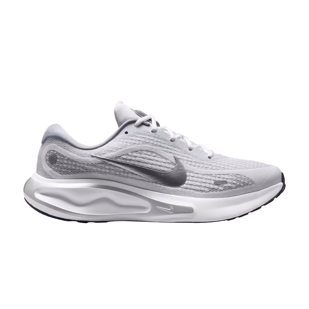Nike Journey Run White Metallic Silver