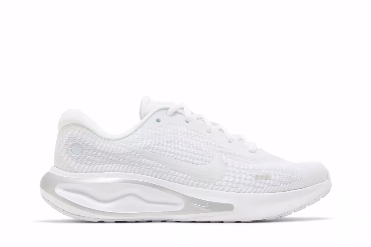 Nike Women's Journey Run White Pure Platinum, view 2