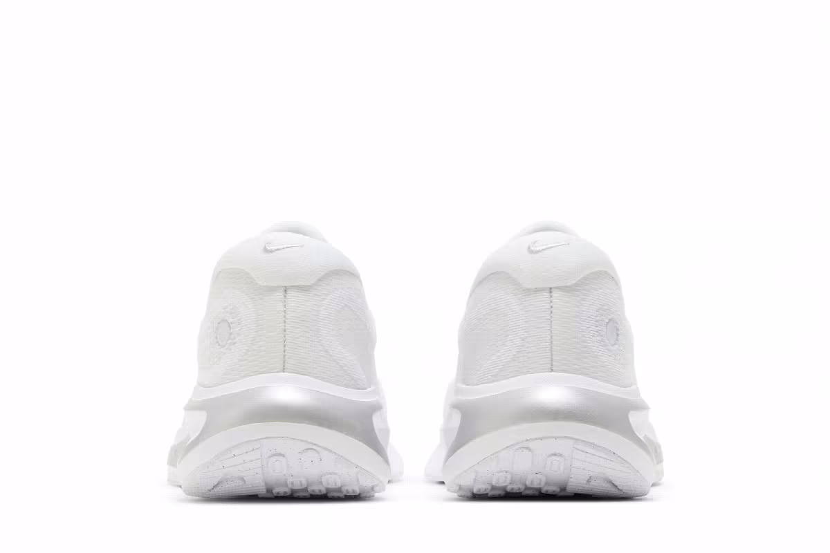 Nike Women's Journey Run White Pure Platinum, view 7