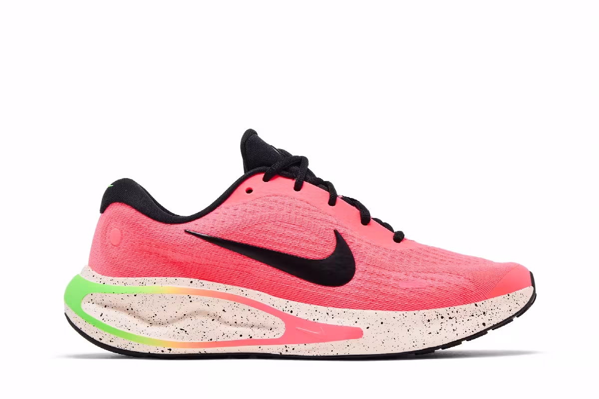 Nike Women's Journey Run Hot Punch, view 2