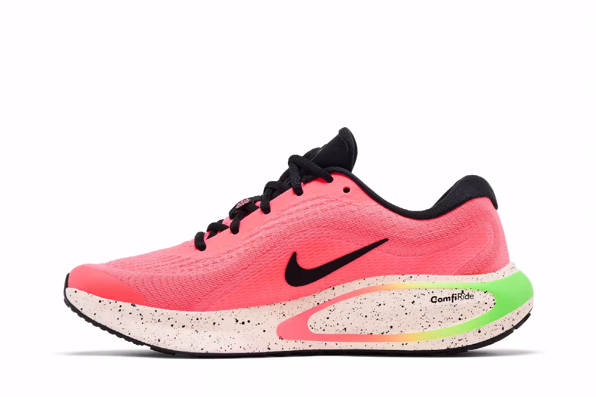 Nike Women's Journey Run Hot Punch, view 4