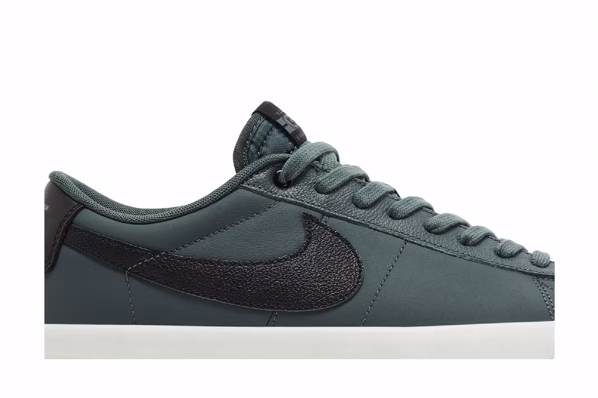 Nike Zoom Blazer Low Pro GT SB Vintage Green, view 3