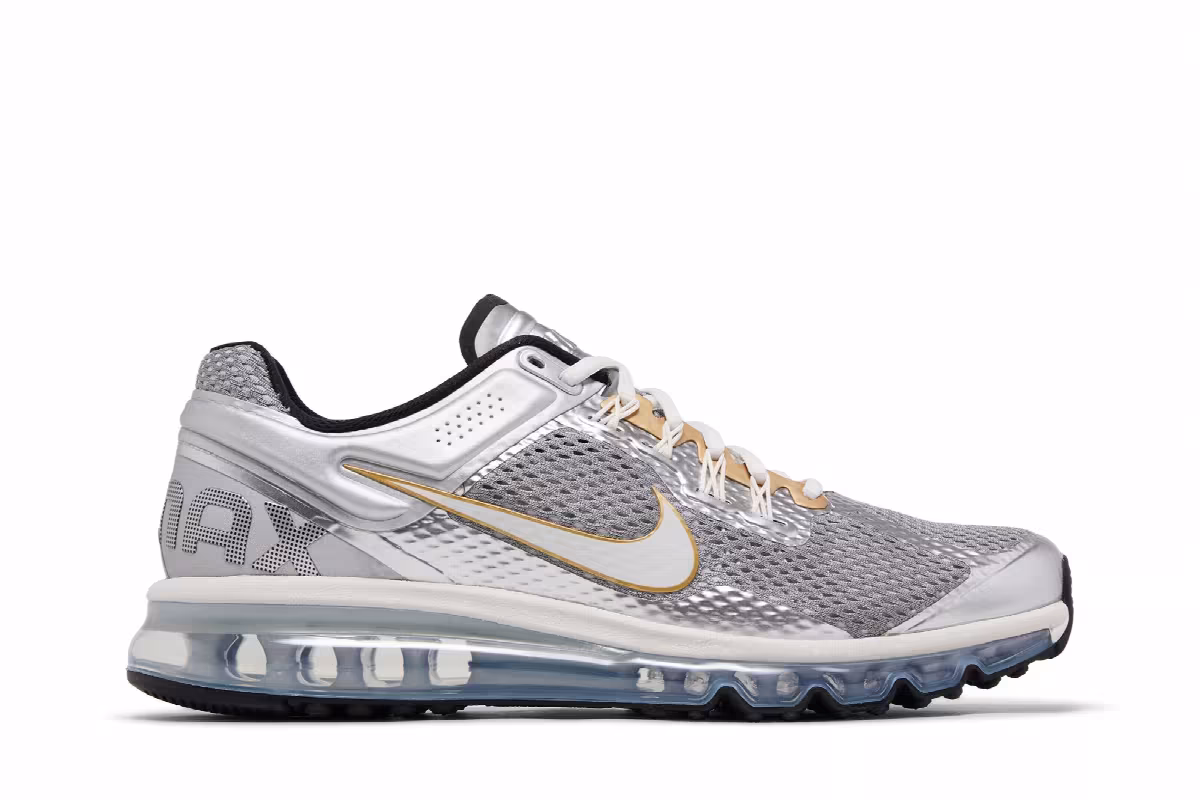 Nike Air Max 2013 Metallic Silver Gold, view 2