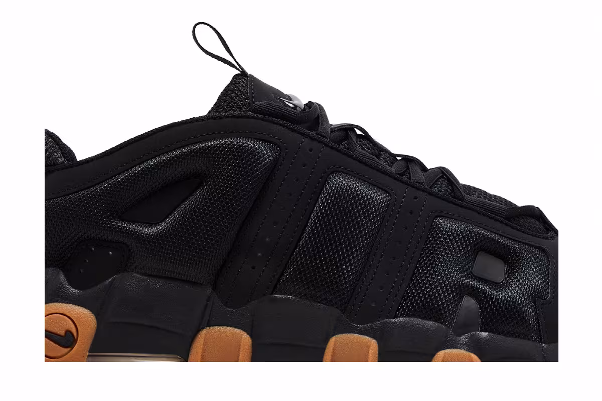Nike Air More Uptempo Low Black Gum, view 3