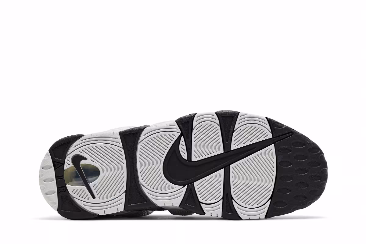 Nike Air More Uptempo Low Black Photon Dust, view 5