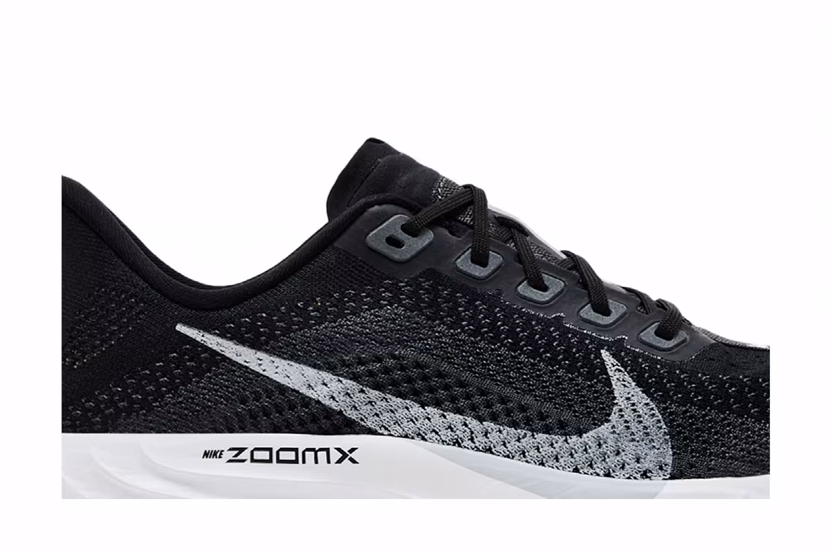 Nike Pegasus Plus Black Pure Platinum, view 3
