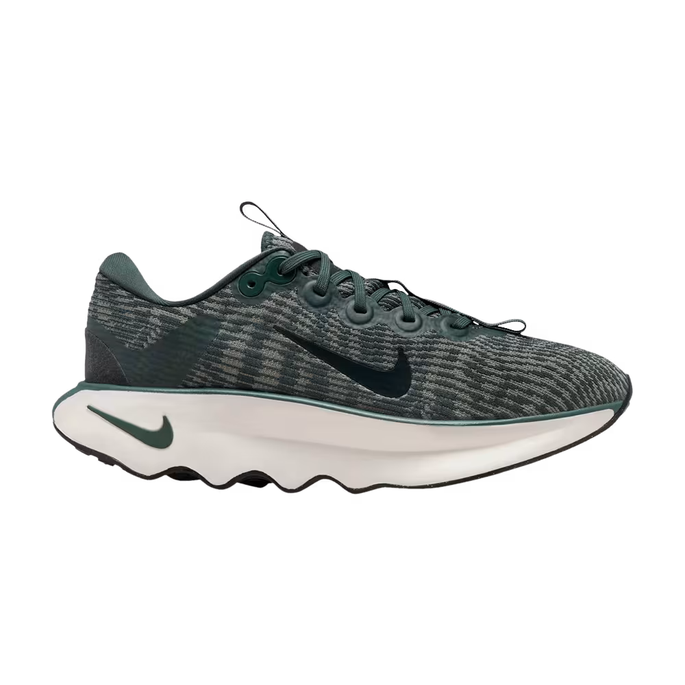 Nike Women's Motiva Vintage Green