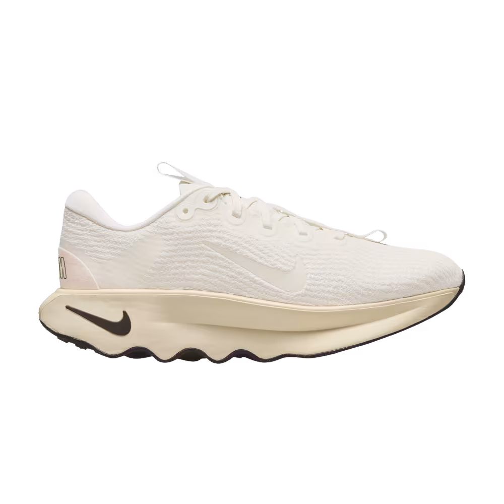 Nike Women's Motiva Guava Ice