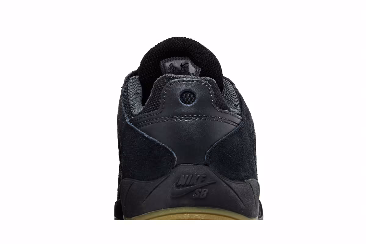 Nike Vertebrae SB Black Gum, view 8