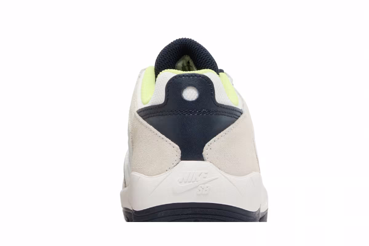 Nike Vertebrae SB Summit White Persian Violet, view 8
