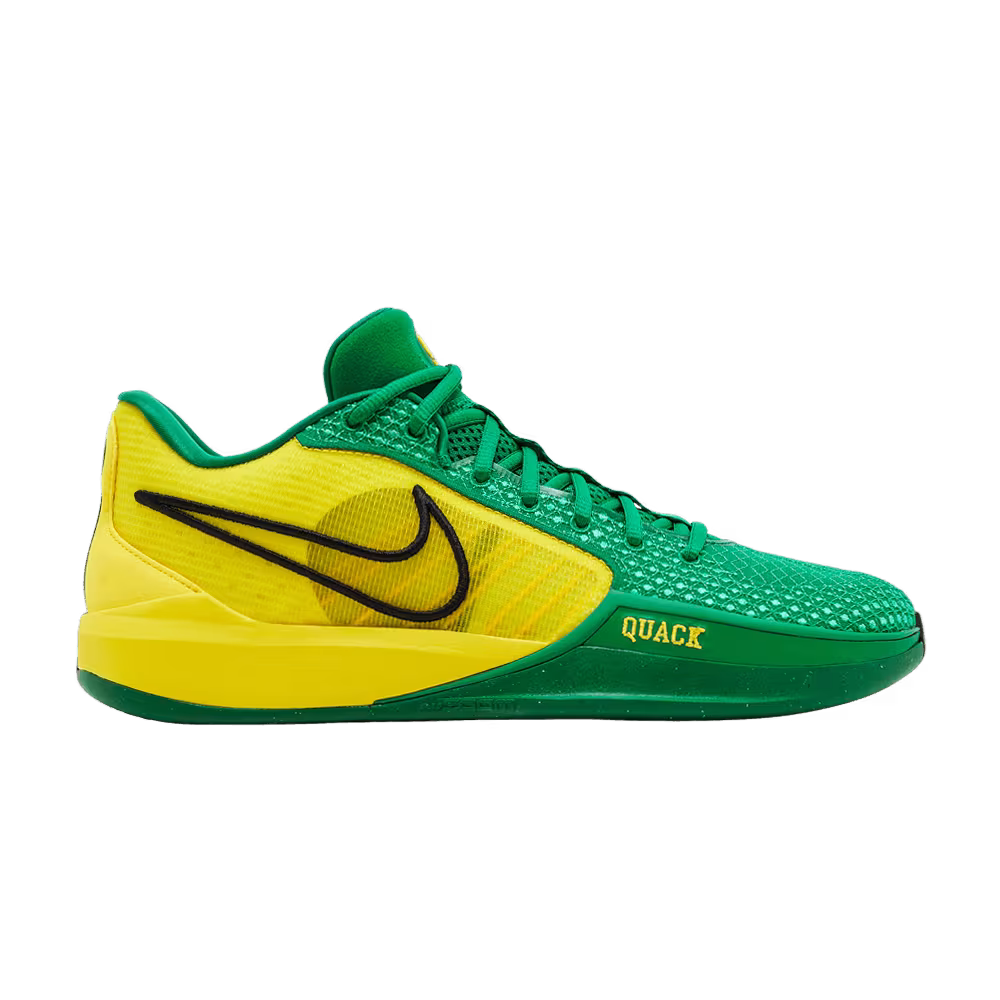 Nike Women's Sabrina 1 Oregon Ducks